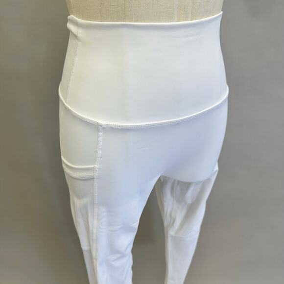 OFFLINE By Aerie Goals High Waisted 7/8 Legging in White Sport Inseam size - Picture 8 of 14
